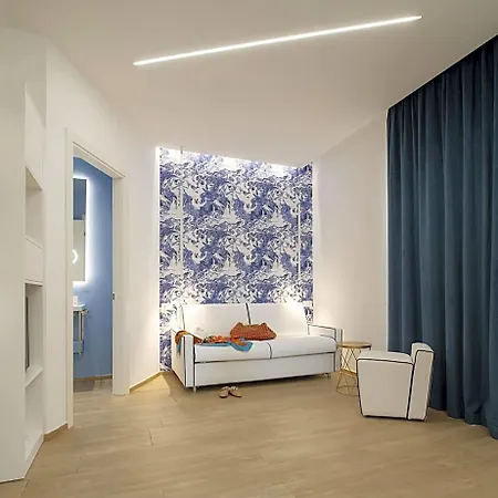 Hotel One Design 4*
