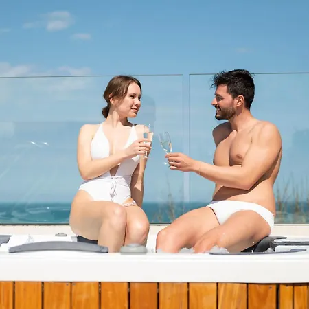 One Design 4* リミニ